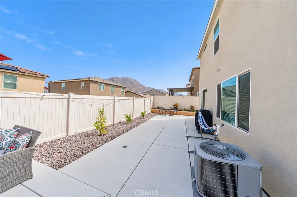 20168 Lemonscent Riverside, CA 92507