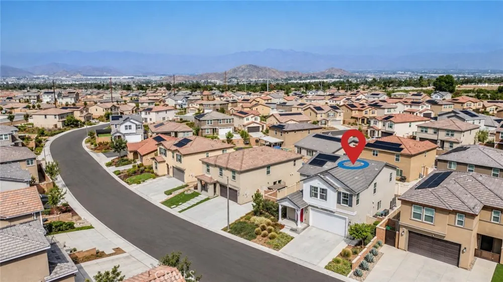 20168 Lemonscent Riverside, CA 92507