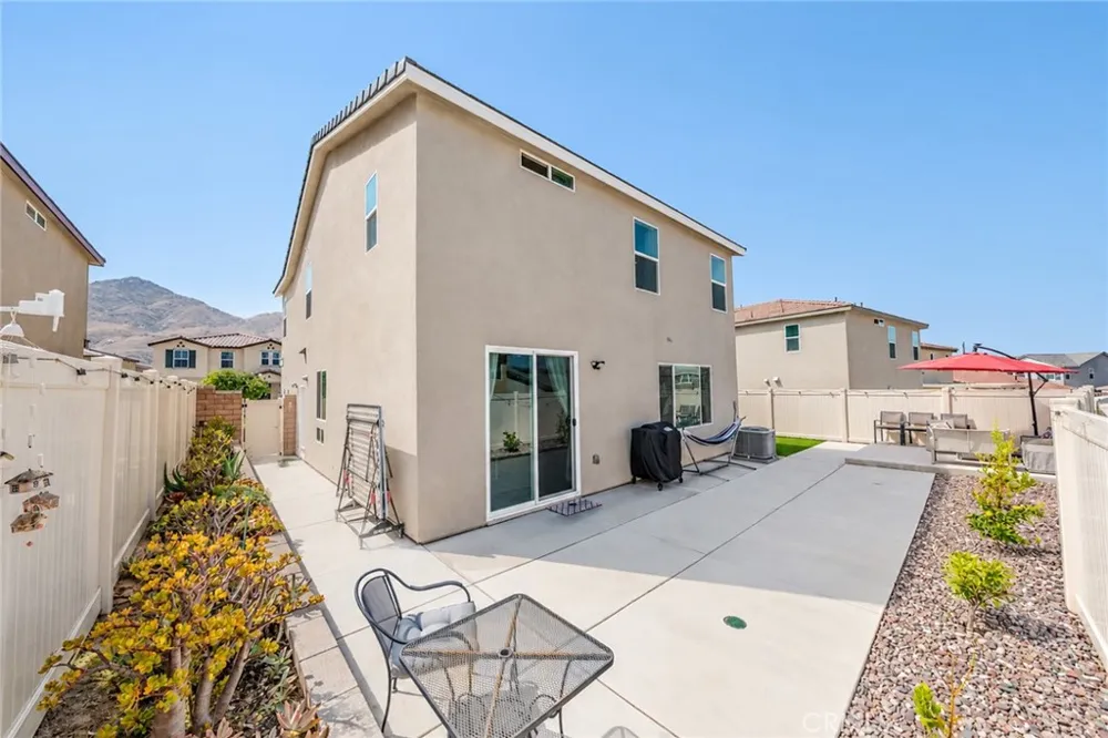 20168 Lemonscent Riverside, CA 92507