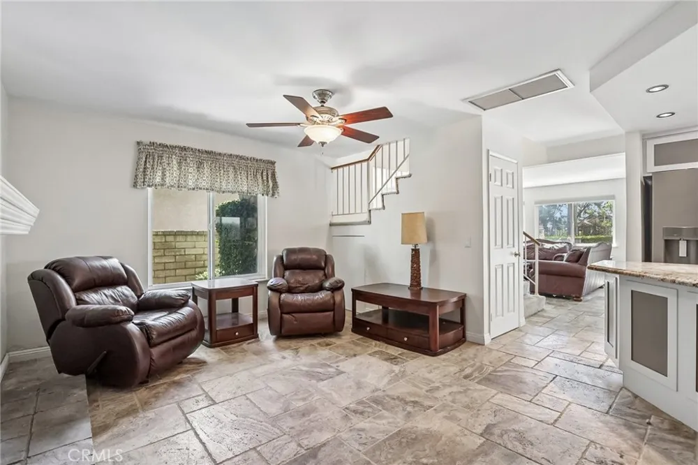 1215 Holt Placentia, CA 92870