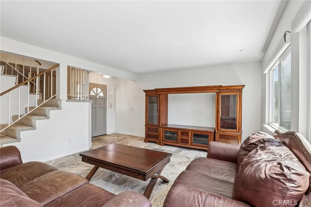 1215 Holt Placentia, CA 92870
