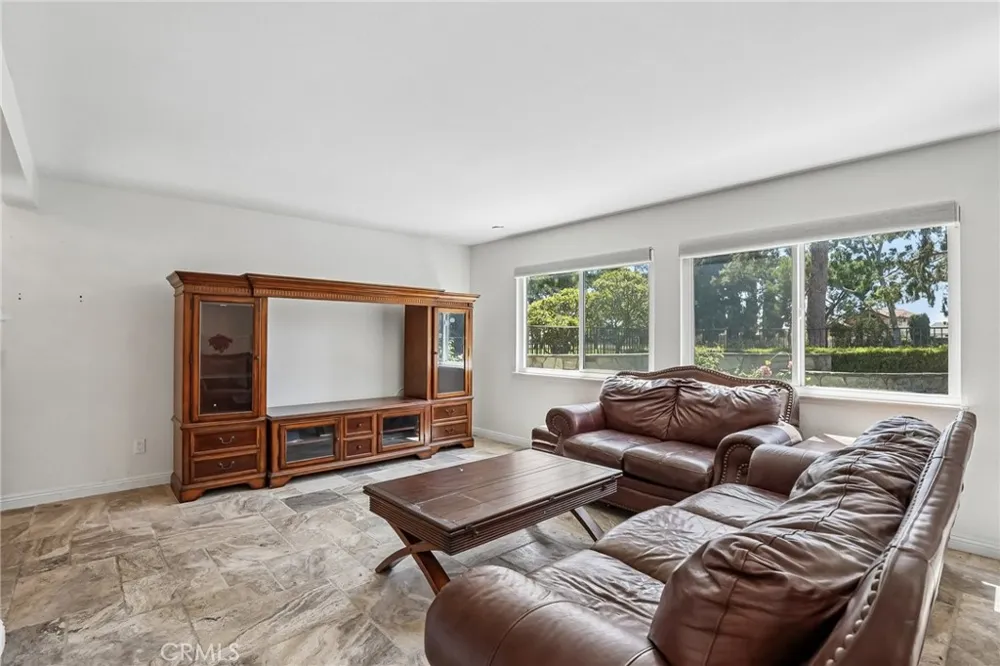 1215 Holt Placentia, CA 92870