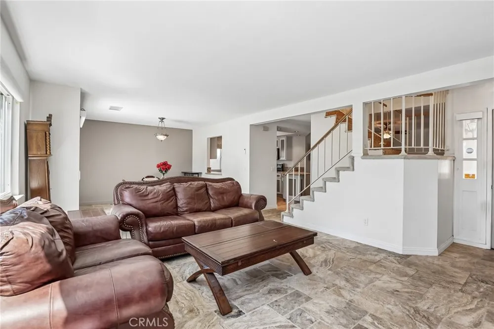 1215 Holt Placentia, CA 92870