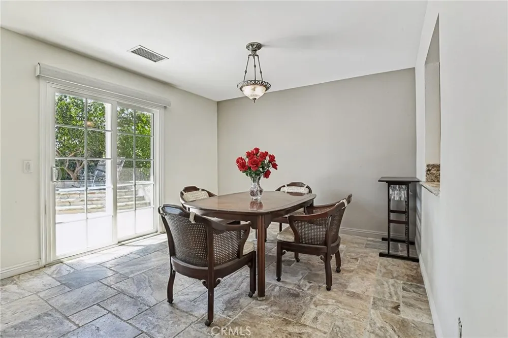 1215 Holt Placentia, CA 92870