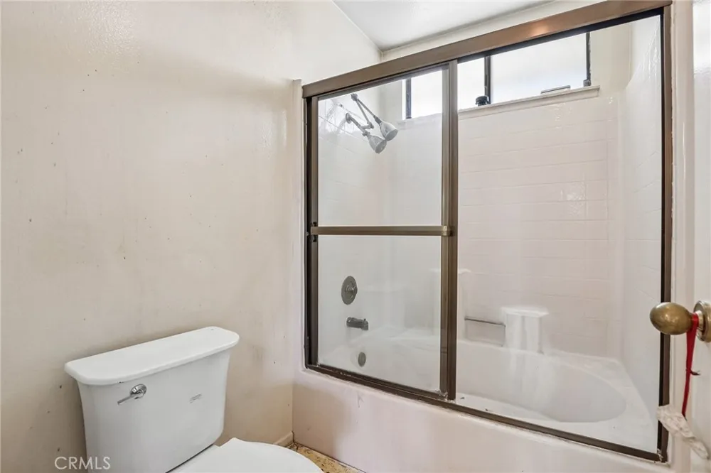 1215 Holt Placentia, CA 92870