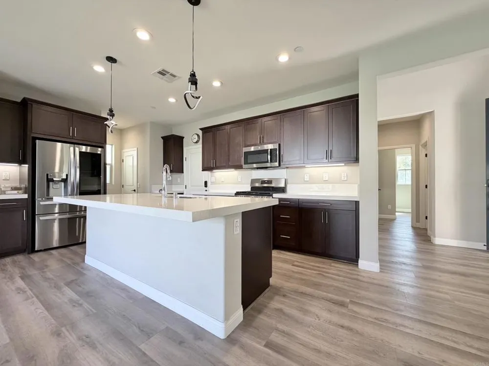 834 Camino Cantera Chula Vista, CA 91913