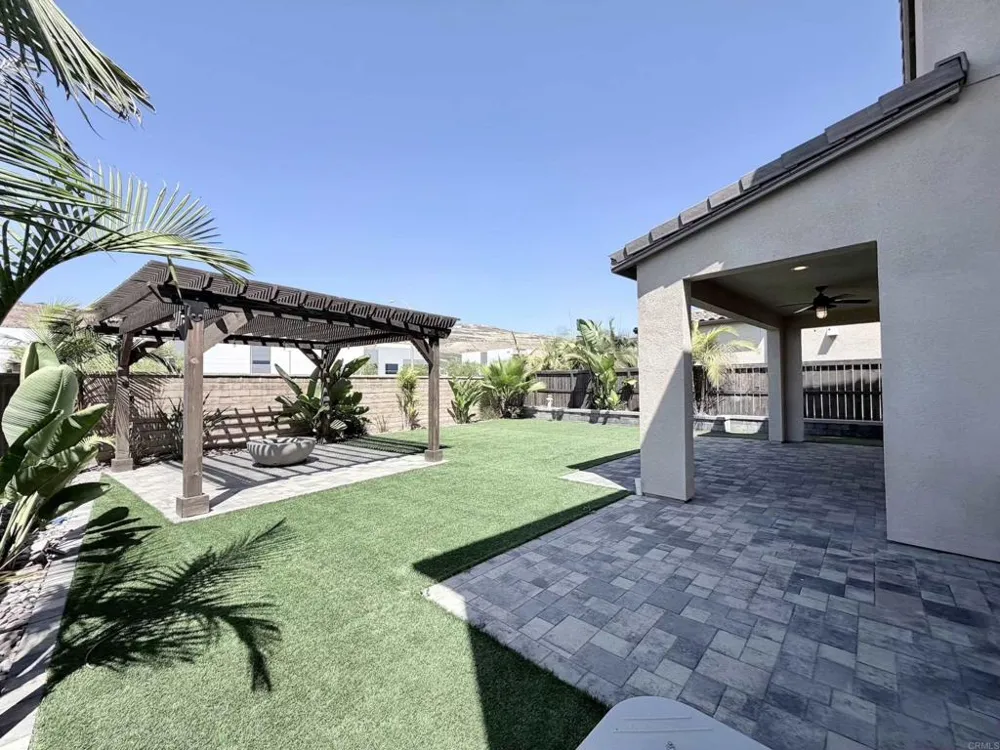 834 Camino Cantera Chula Vista, CA 91913