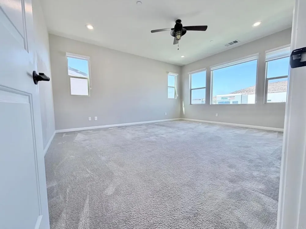 834 Camino Cantera Chula Vista, CA 91913