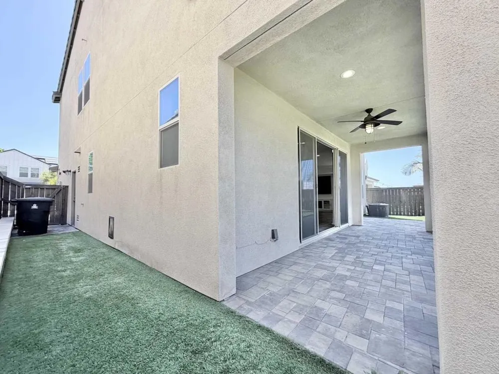 834 Camino Cantera Chula Vista, CA 91913
