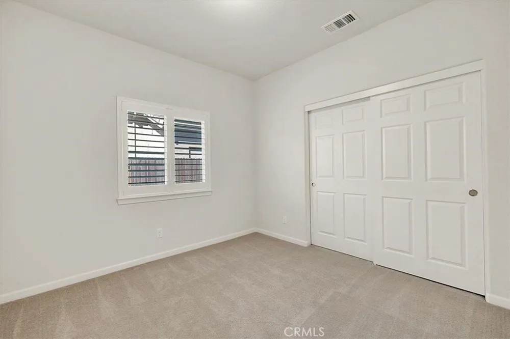 2050 Moss Glen Loop Linda, CA 95901