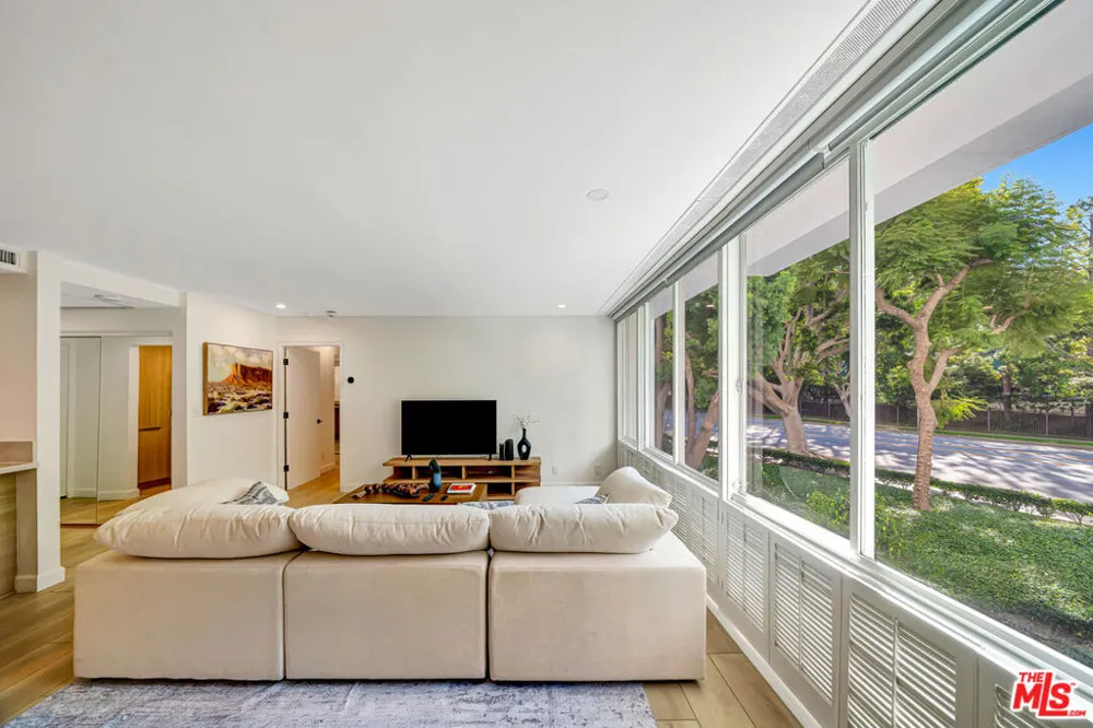 2170 Century Parkway #208 Los Angeles, CA 90067