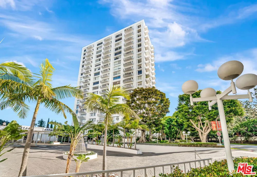 2170 Century Parkway #208 Los Angeles, CA 90067