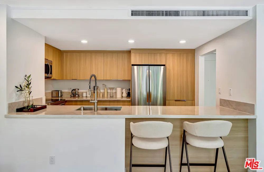 2170 Century Parkway #208 Los Angeles, CA 90067