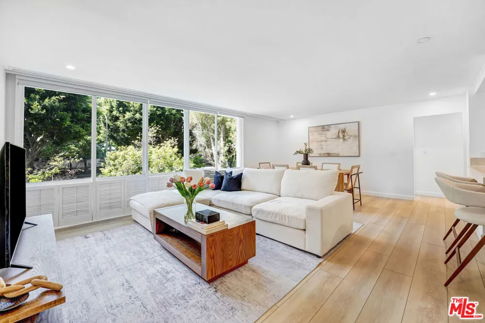 2170 Century Parkway #208 Los Angeles, CA 90067