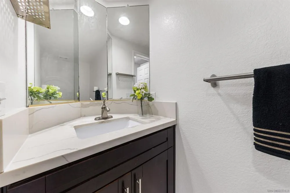 4341 Nobel #113 San Diego, CA 92122