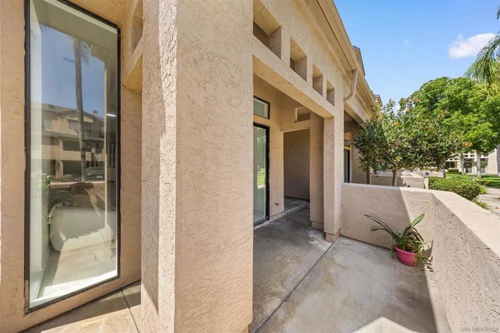 4341 Nobel #113 San Diego, CA 92122