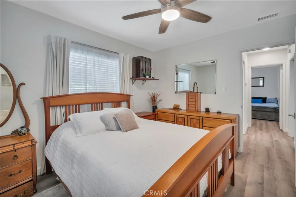 1217 21st Hermosa Beach, CA 90254