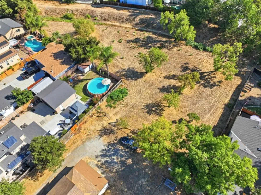 7522 Chestnut Street Gilroy, CA 95020
