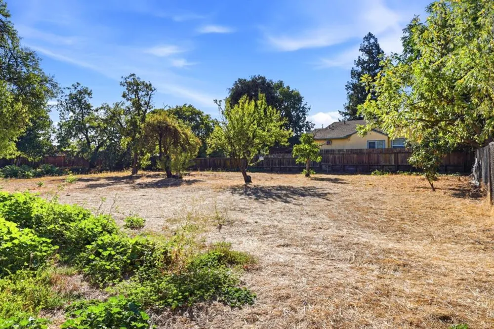 7522 Chestnut Street Gilroy, CA 95020