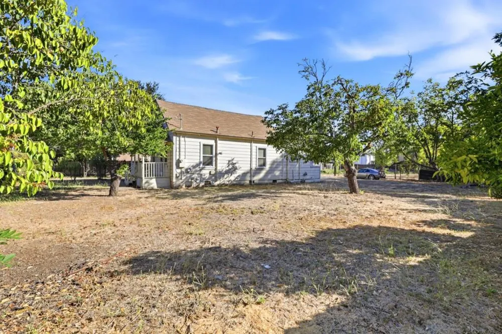 7522 Chestnut Street Gilroy, CA 95020