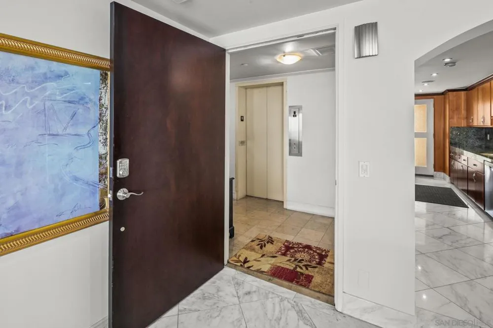 939 Coast Blvd #18E La Jolla, CA 92037