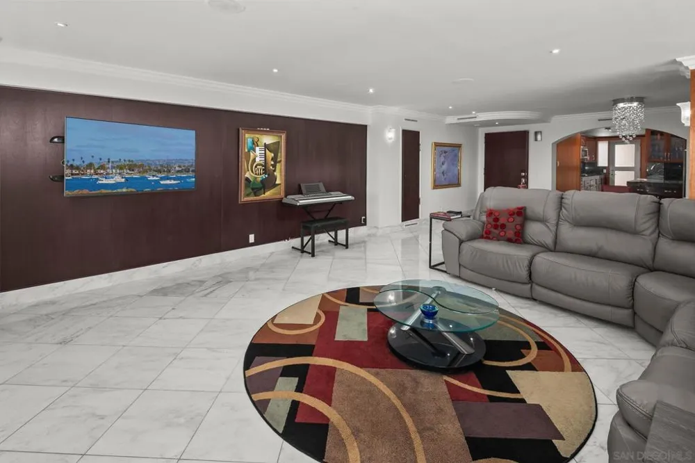 939 Coast Blvd #18E La Jolla, CA 92037