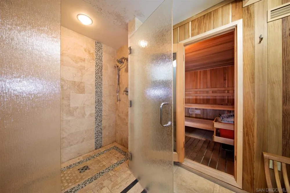 939 Coast Blvd #18E La Jolla, CA 92037