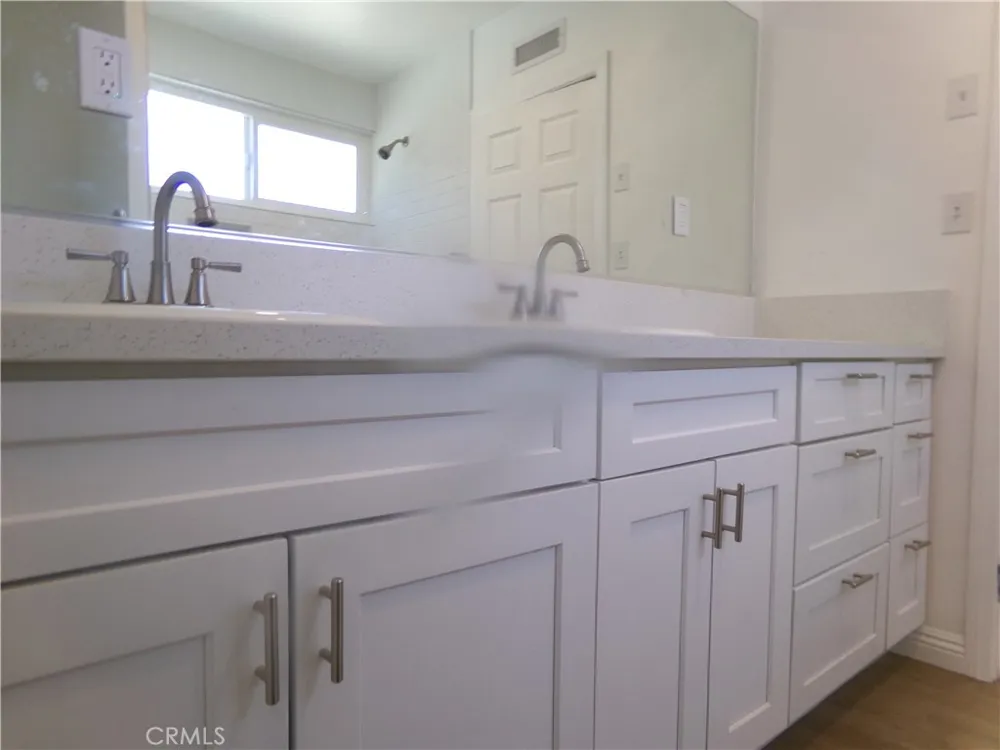 14145 Lakota Road Apple Valley, CA 92307
