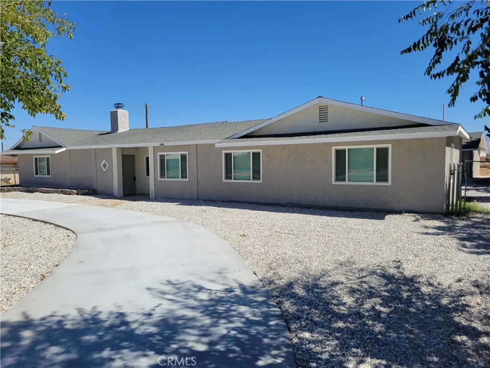 14145 Lakota Road Apple Valley, CA 92307