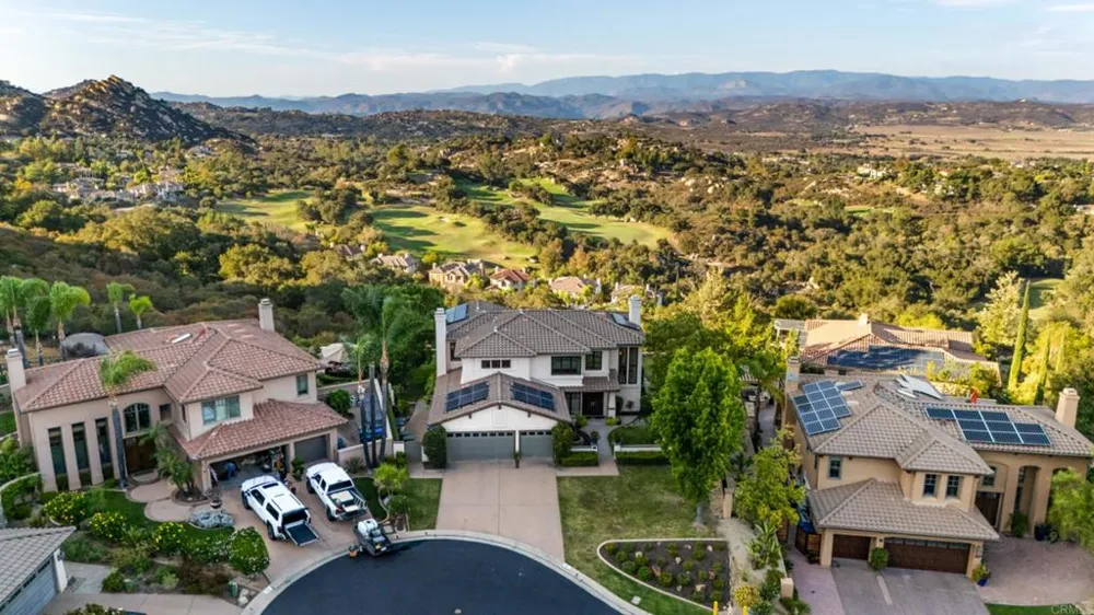 17112 Woodson View Lane Ramona, CA 92065