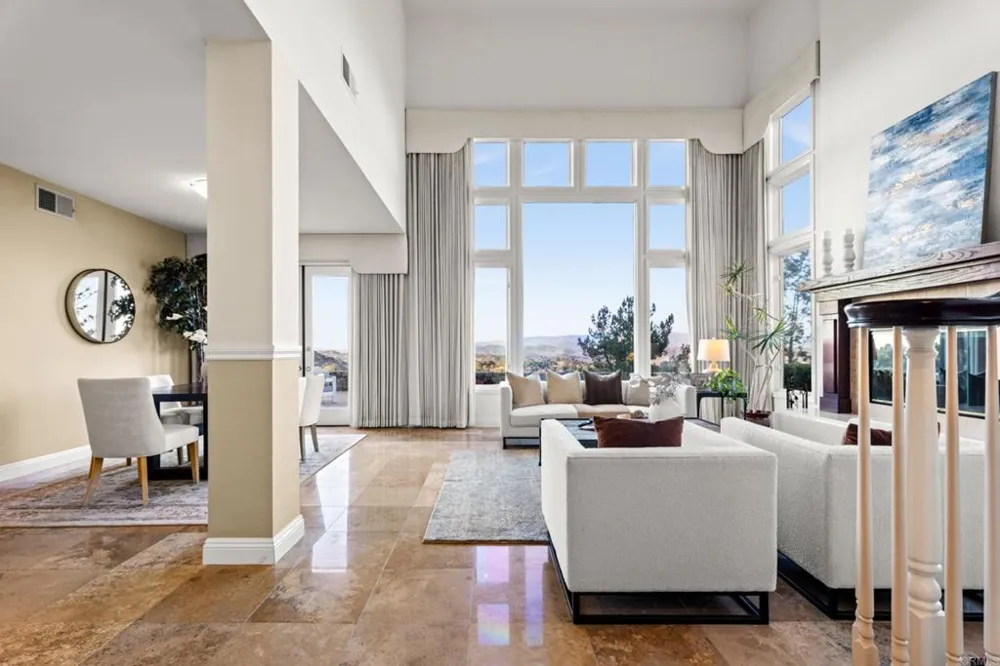 17112 Woodson View Lane Ramona, CA 92065