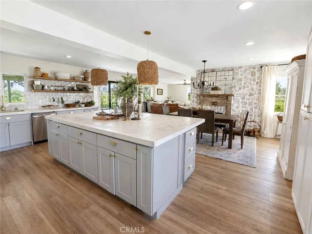 31383 Overcrest Redlands, CA 92374