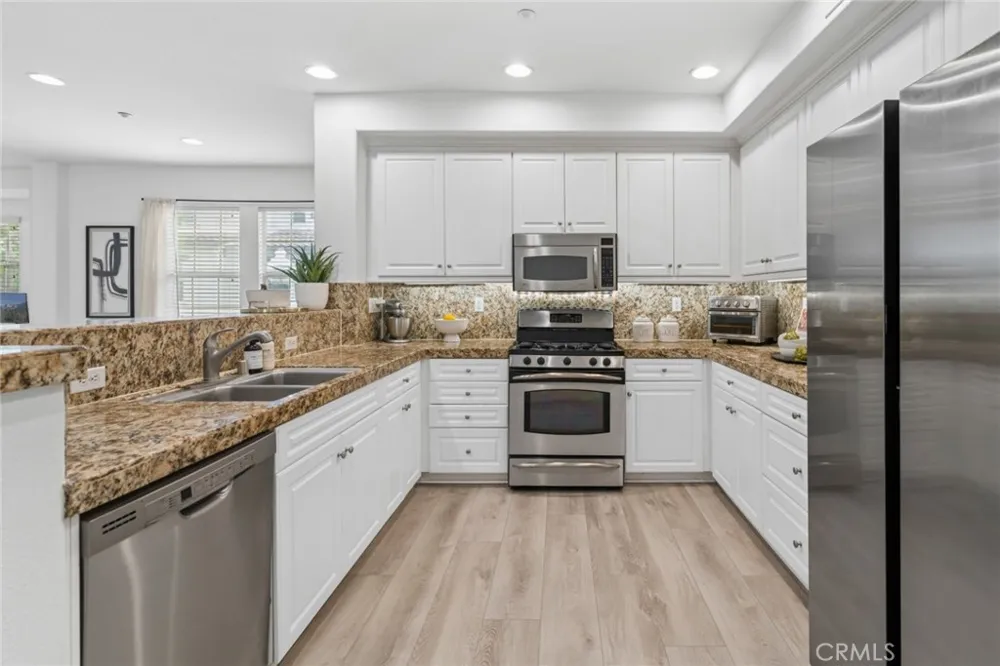51 Regal Irvine, CA 92620