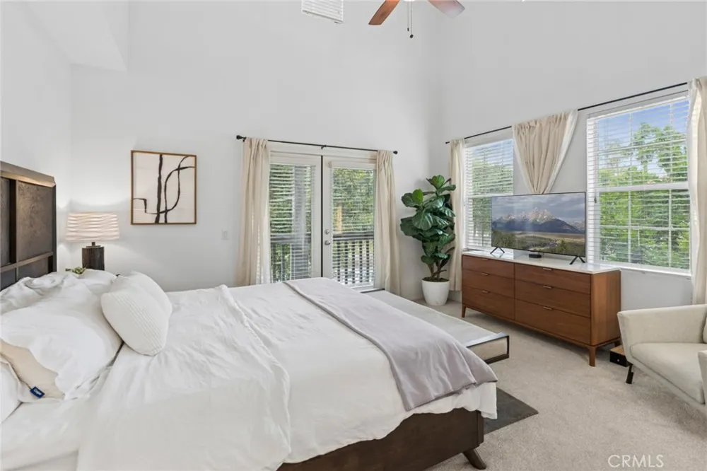 51 Regal Irvine, CA 92620