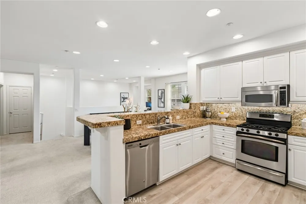 51 Regal Irvine, CA 92620