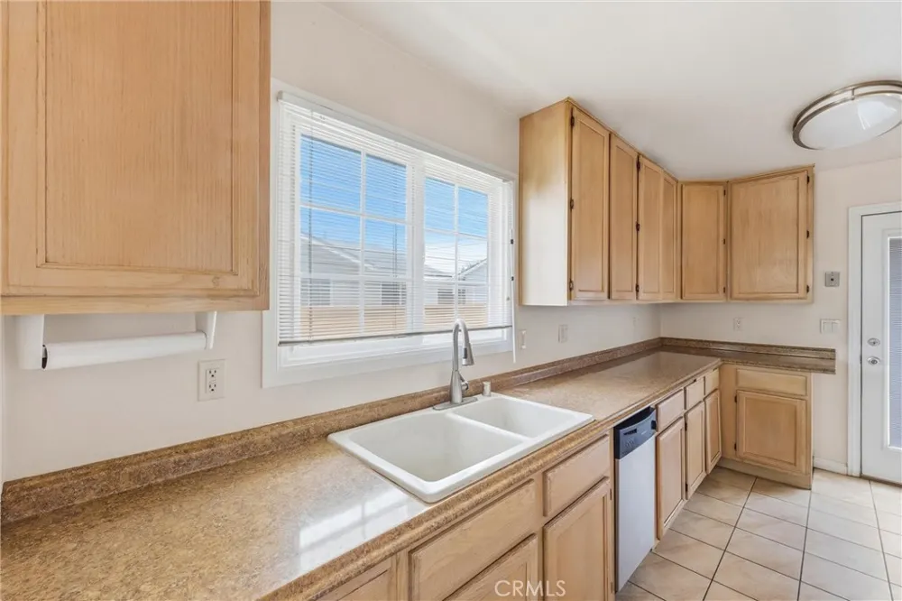 8082 San Heron Circle Buena Park, CA 90620