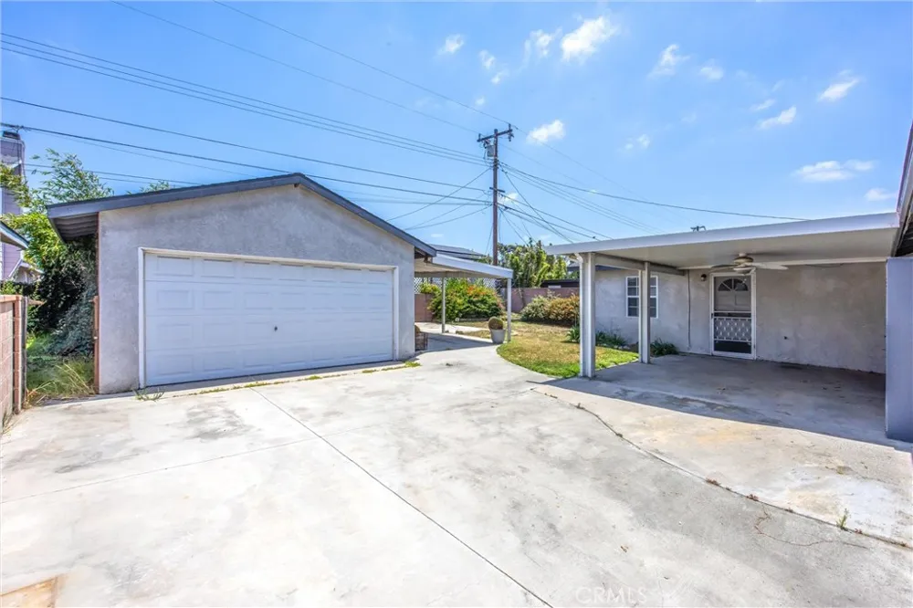 8082 San Heron Circle Buena Park, CA 90620