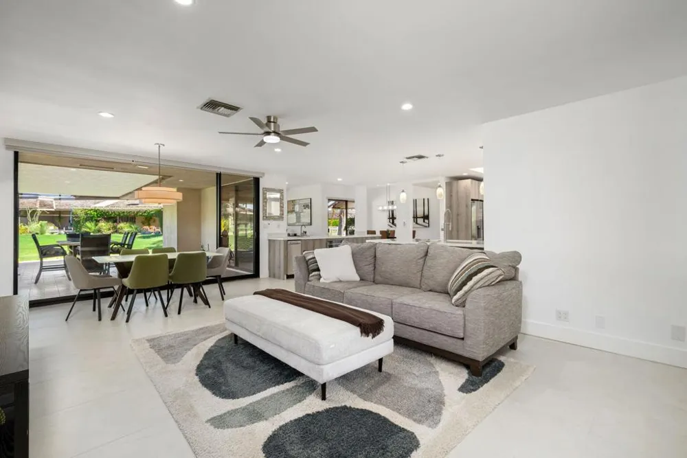 29 Stanford Drive Rancho Mirage, CA 92270