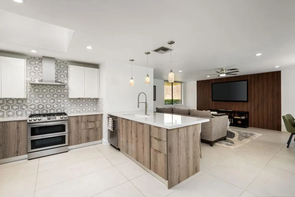 29 Stanford Drive Rancho Mirage, CA 92270