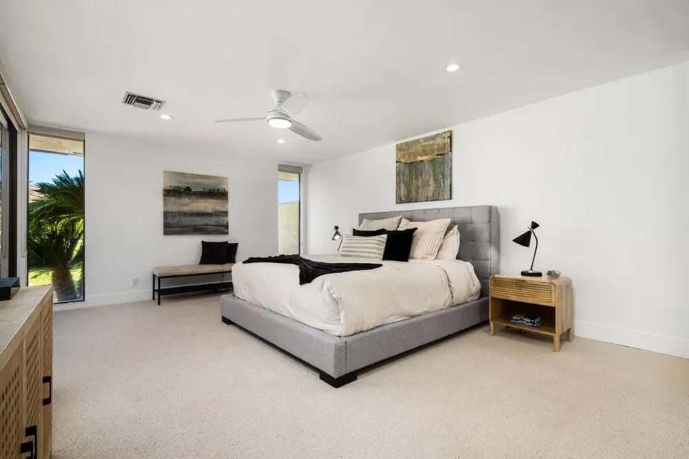 29 Stanford Drive Rancho Mirage, CA 92270