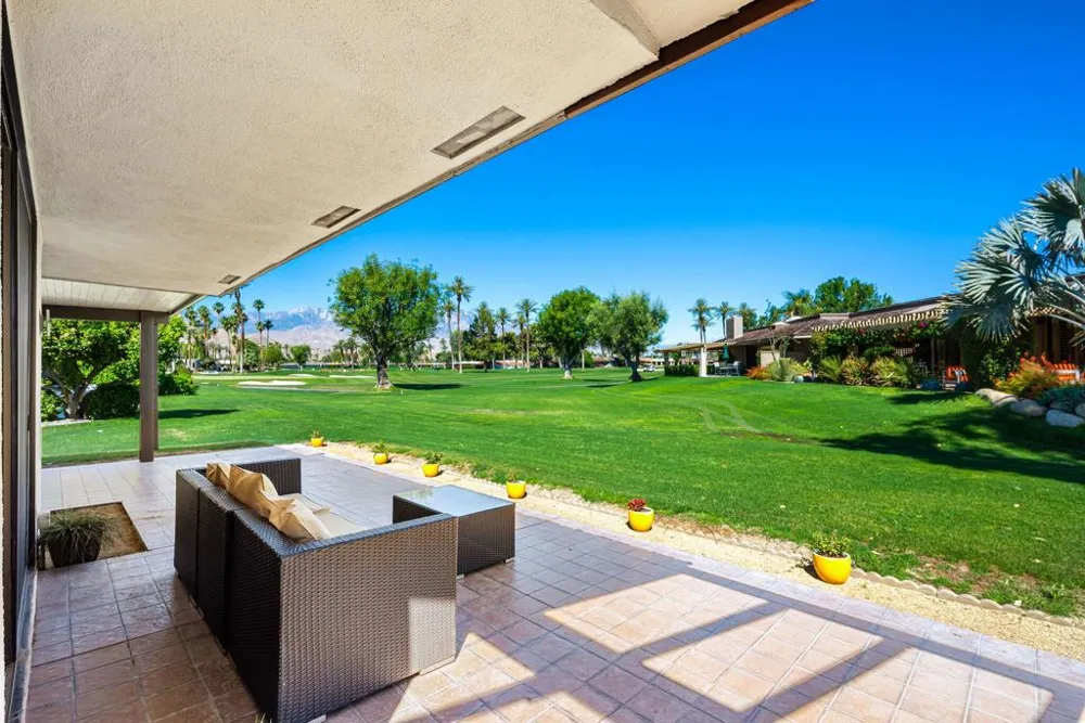 29 Stanford Drive Rancho Mirage, CA 92270