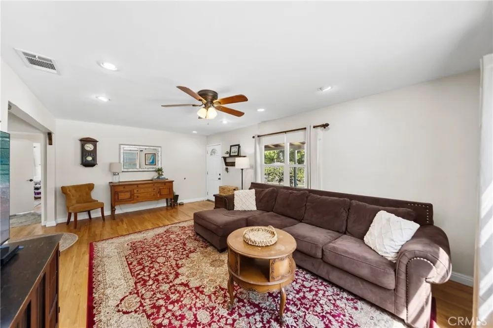41097 Crest Hemet, CA 92544