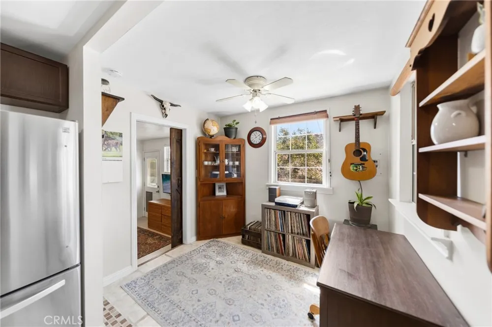 41097 Crest Hemet, CA 92544