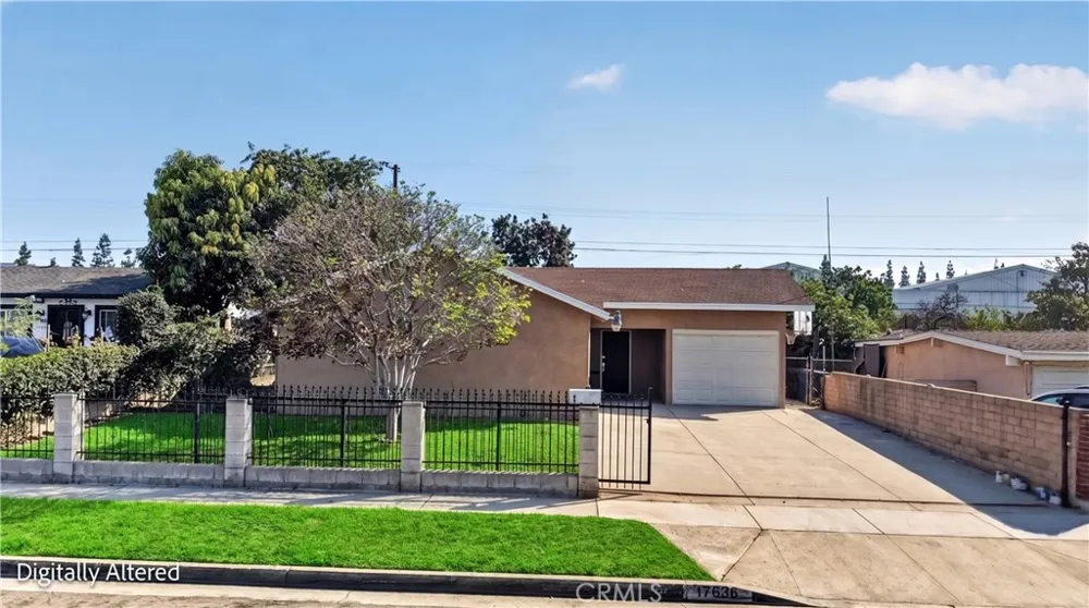 17636 Salais La Puente, CA 91744