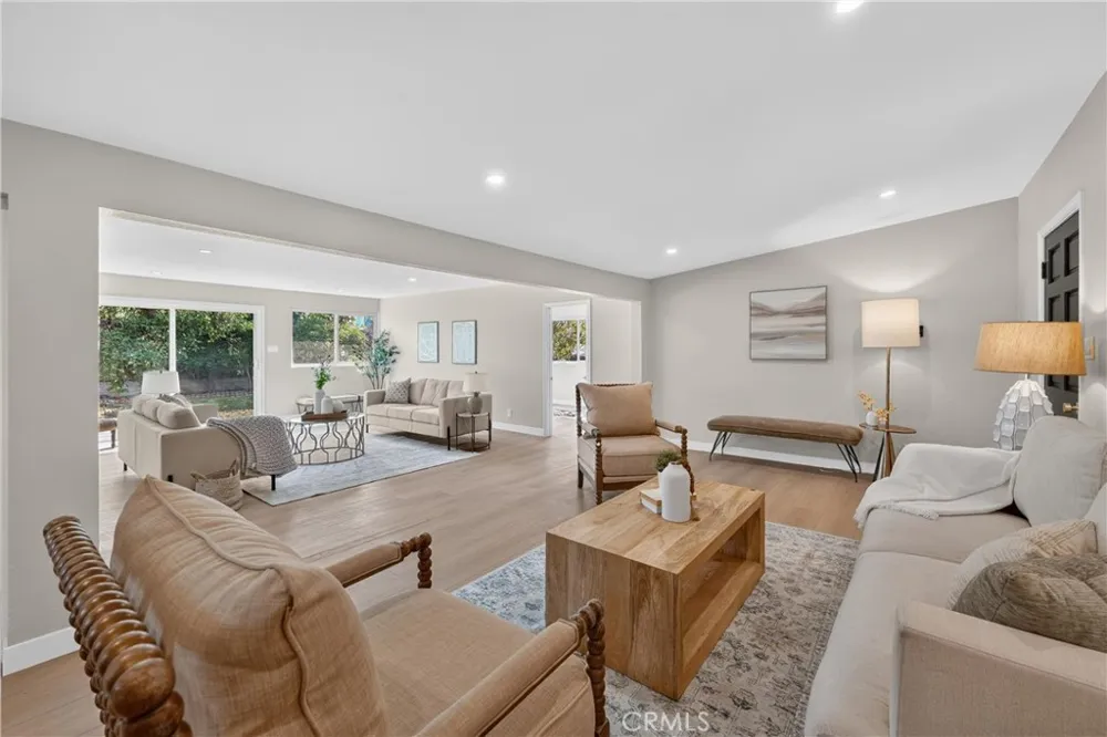 17636 Salais La Puente, CA 91744
