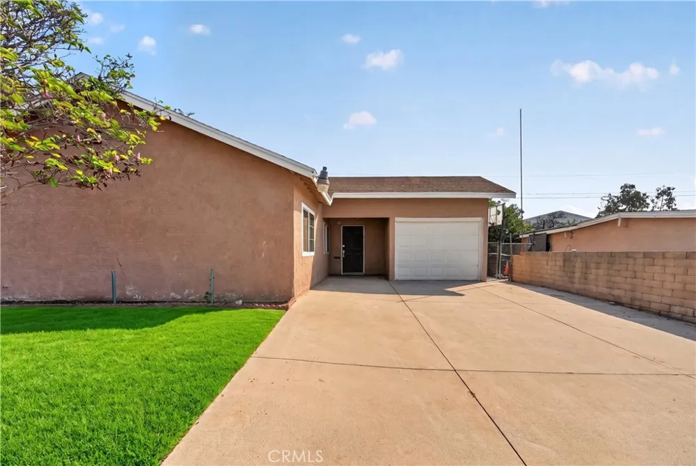 17636 Salais La Puente, CA 91744