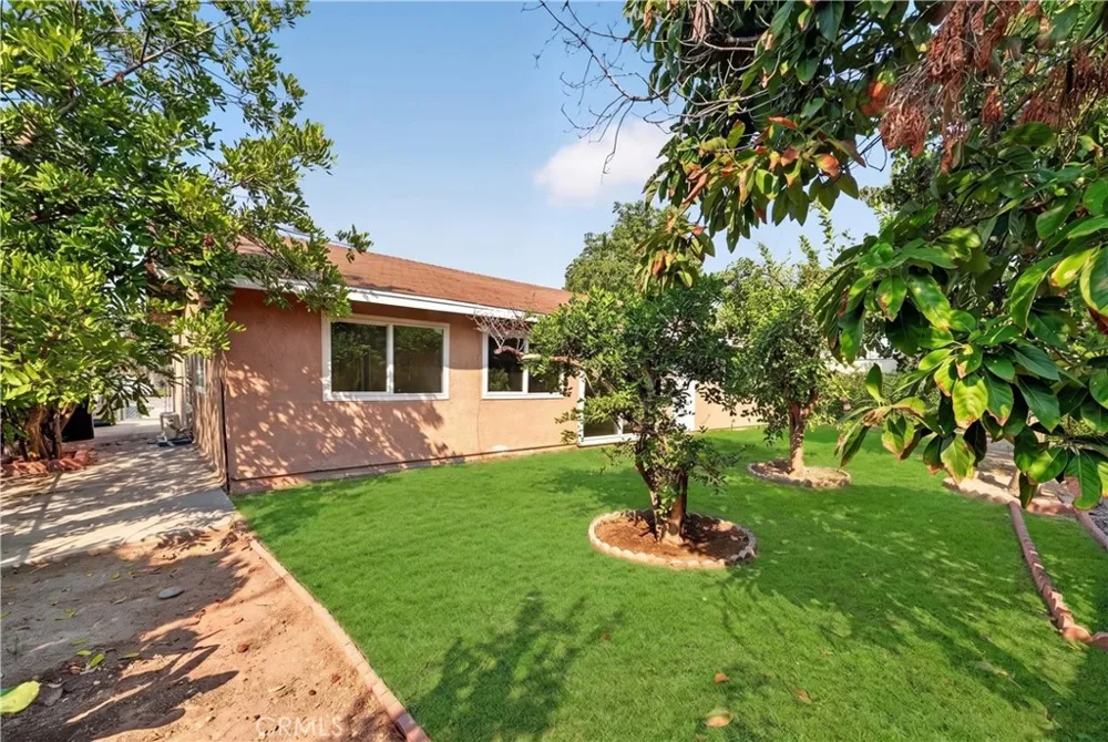 17636 Salais La Puente, CA 91744