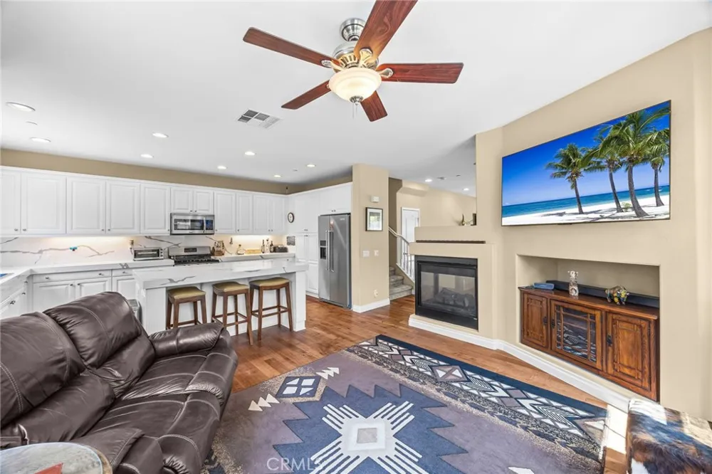 8475 E Kendra Loop Orange, CA 92867