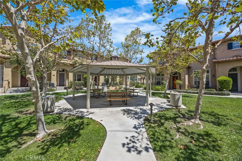 8475 E Kendra Loop Orange, CA 92867