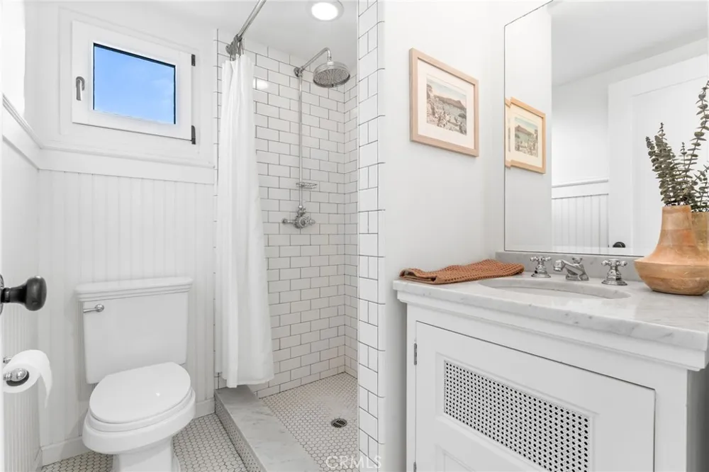 425 Panorama Drive Laguna Beach, CA 92651